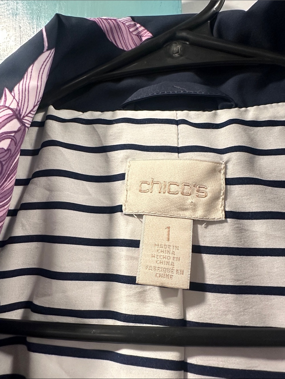 Chico's Floral Striped Rain Jacket Coat Size 1 EUC - Picture 8 of 10